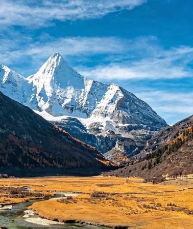 8D7N • Autumn Adventure - Untamed Sichuan. Explore Yading, Siguniang & Yuzixi. Enjoy Free Horseback Photoshoot & Snow Mountain Coffee BBQ. Drone photography & camping gear provided
