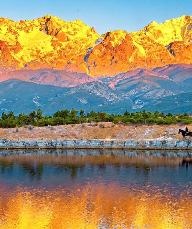 10D9N • Upgraded round-trip train, Dali 2-night stay, Erhai cruise & photoshoot, Kunming, Dali City, Lijiang, Shangri-La, Lugu Lake, Yulong Snow Mountain