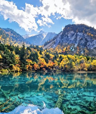 3D2N • Jiuzhaigou + Mount Siguniang + Huanglong: Travel Photography, Sichuan Opera Face Change, 7-person Small Group & 5-Diamond Accommodation