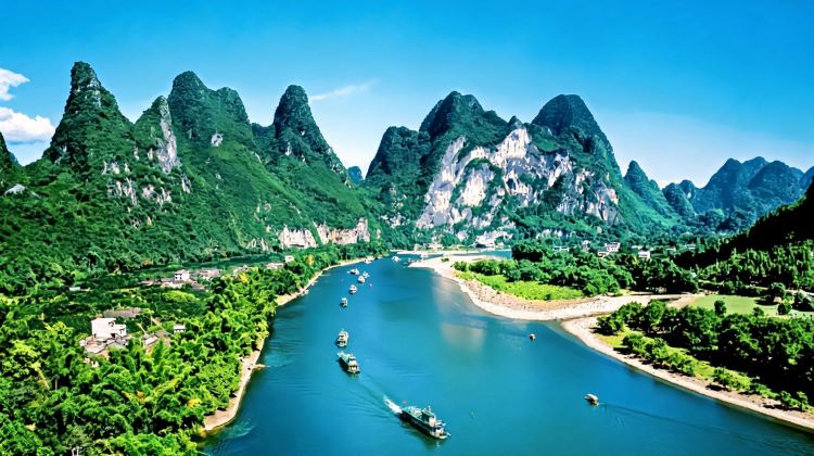 5-Day China + Guilin + Yangshuo + Li River Scenic Area