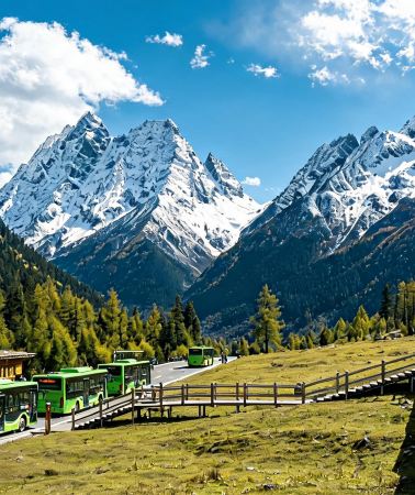 6天5晚 • 「四姑娘山＋墨石＋新都橋＋魚子西」隨車單眼空拍或旅拍＆體驗藏服寫真｜打卡月亮湖、亞拉雪山、姑弄村、格底拉姆川西美景