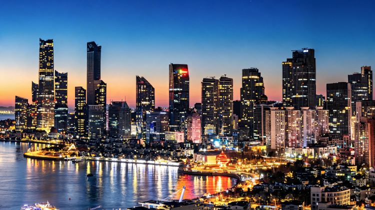 8-Day Jinan + Tai'an + Qufu + Qingdao + Laoshan District + Weihai + Yantai + Penglai District