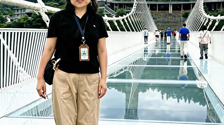 2-Day Zhangjiajie's 3 must-sees: Avatar Mountains, Tianmen Mountain & Grand Canyon Glass Bridge. 2 full days, perfect for time-tight travelers. Includes 88s Bailong Elevator, cliff glass skywalk & more·  