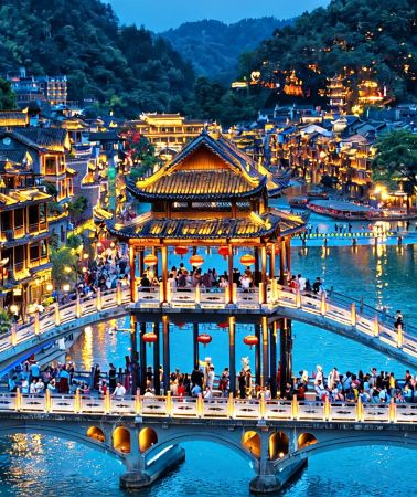 5D4N • Changsha + Zhangjiajie + Tianmen Mountain Glass Walkway + Fenghuang Ancient Town Trip with Full Scenic Transport & Tuojiang Night Cruise
