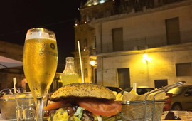 Burger Eat Gourmet