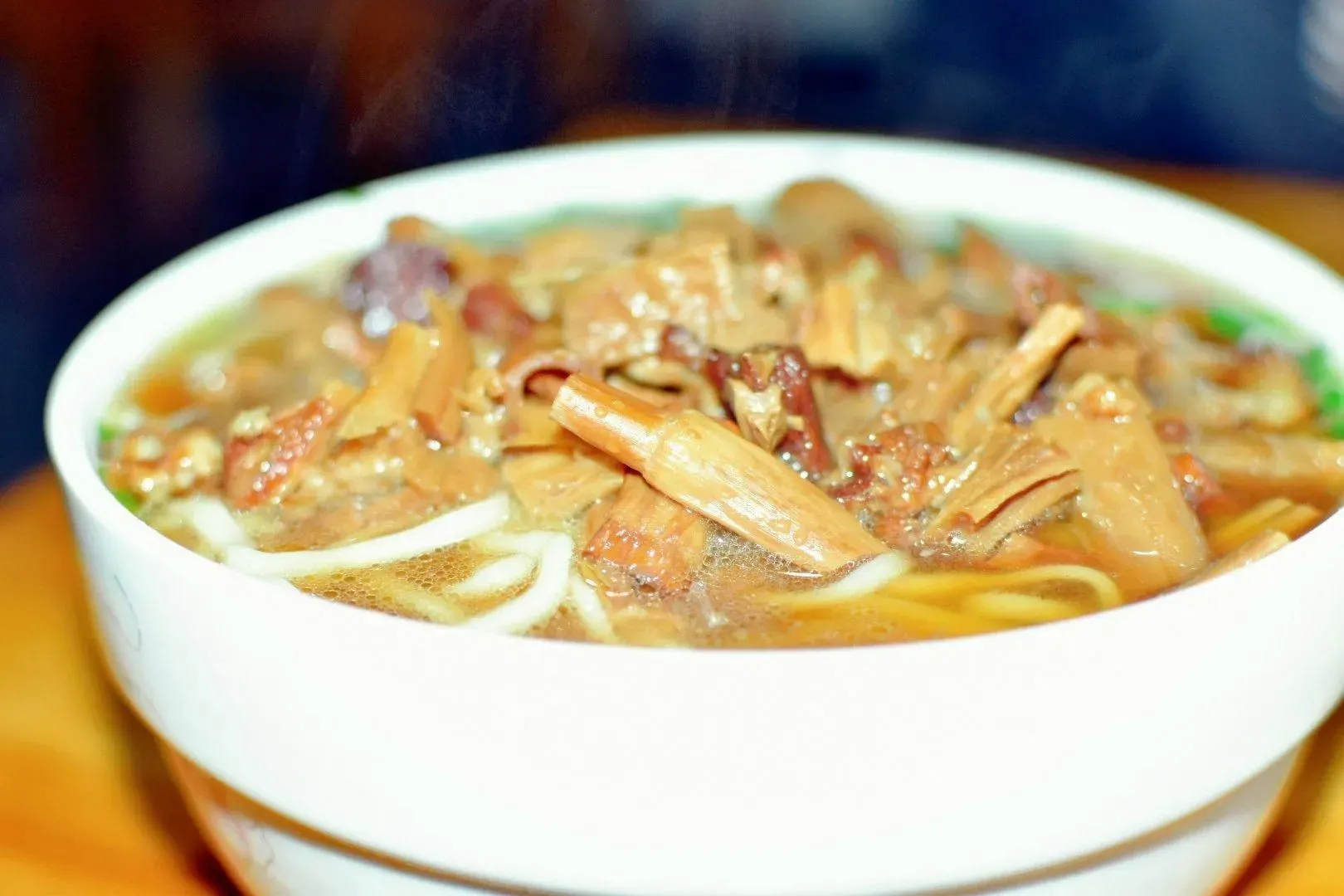 庆馨特色面馆美食图片