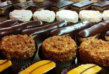 Patisserie Au Vieux Poissy devient maison berthois美食图片