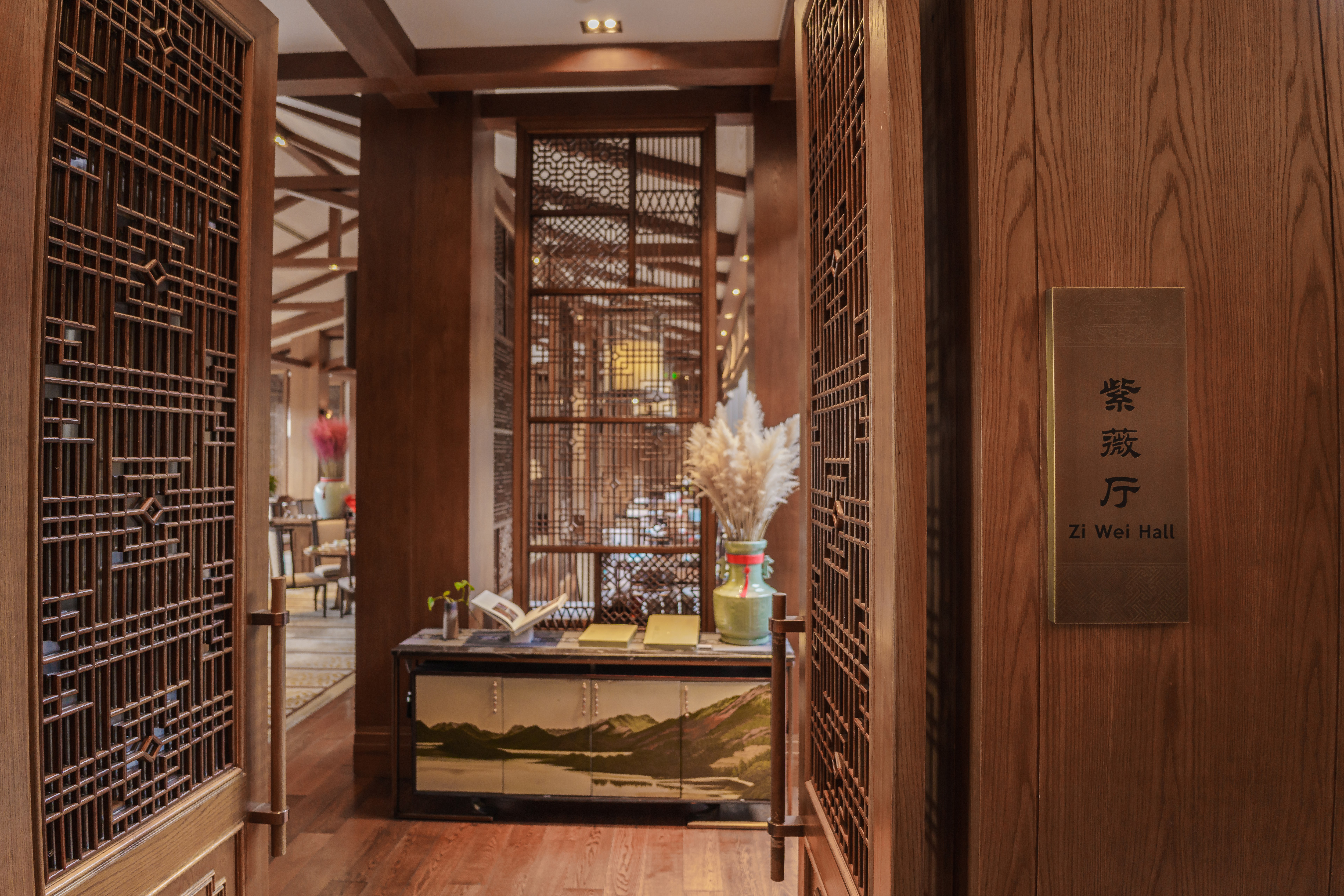 杭州西湖国宾馆·西湖第一名园·紫薇厅餐厅图片