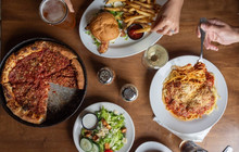 Green Mill Restaurant & Bar餐厅图片