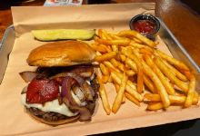Troll Pub Under the Bridge美食图片
