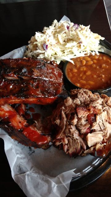 Big Hole BBQ餐厅图片