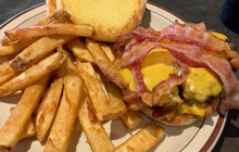 Screaming Eagle American Bar & Grill餐厅图片