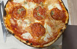 Pizzeria e Antipasteria L' Angoletto
