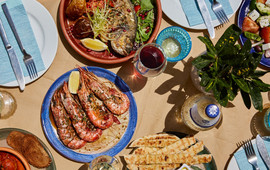 Mikro Nisi Restaurant
