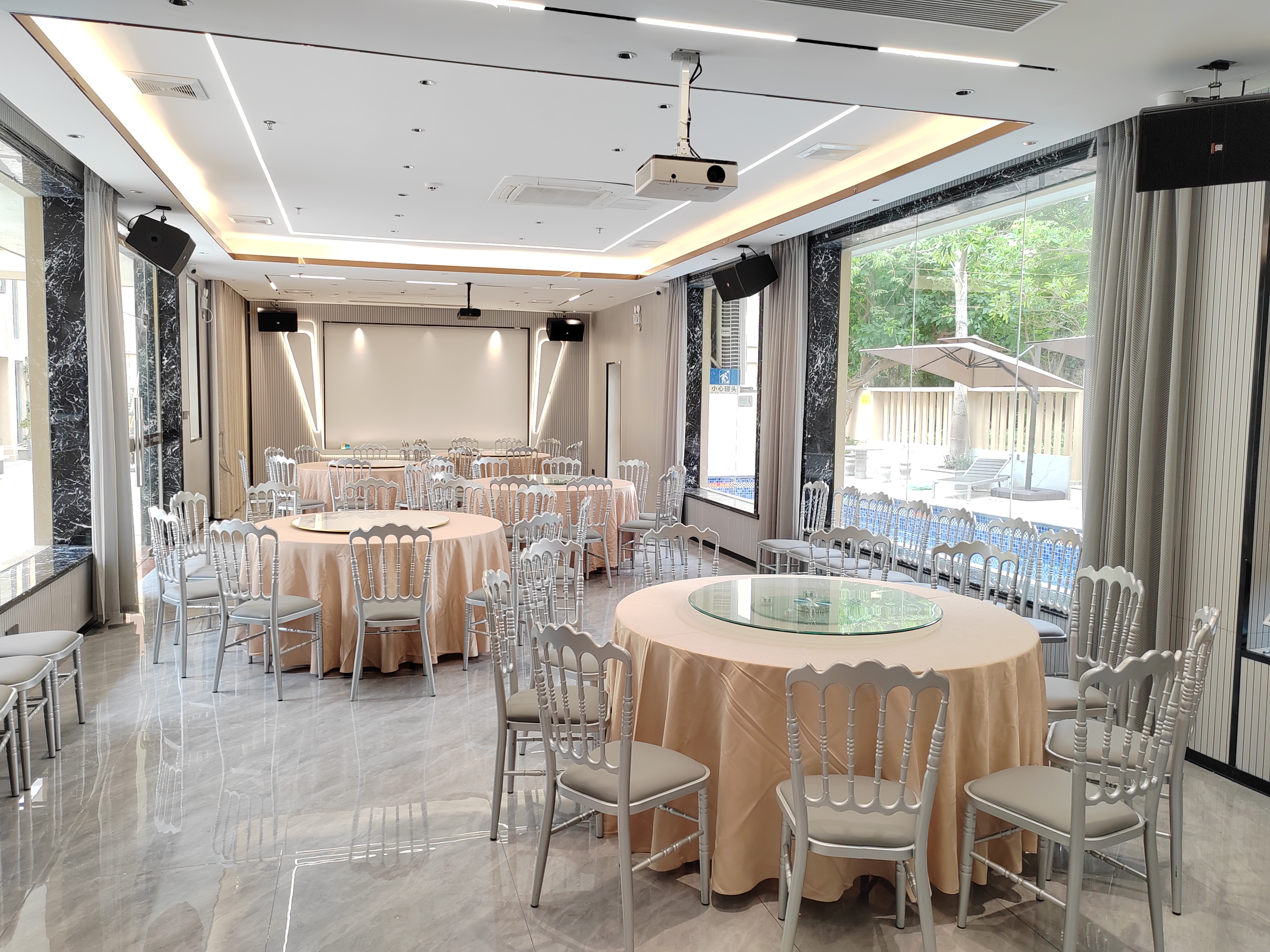 贵宾舍辉煌别墅酒店(东山金銮湾环岛路店)·餐厅