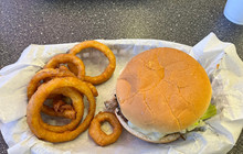 Jeff's Burgers Dogs & Shakes餐厅图片