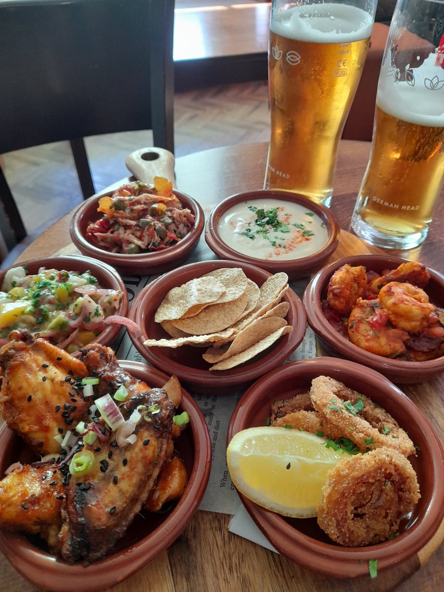 The Square Bar & Kitchen