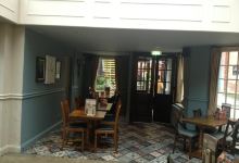 Original White Hart Ringwood美食图片
