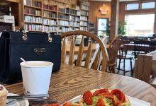 Falling Rock Cafe & Book Store美食图片