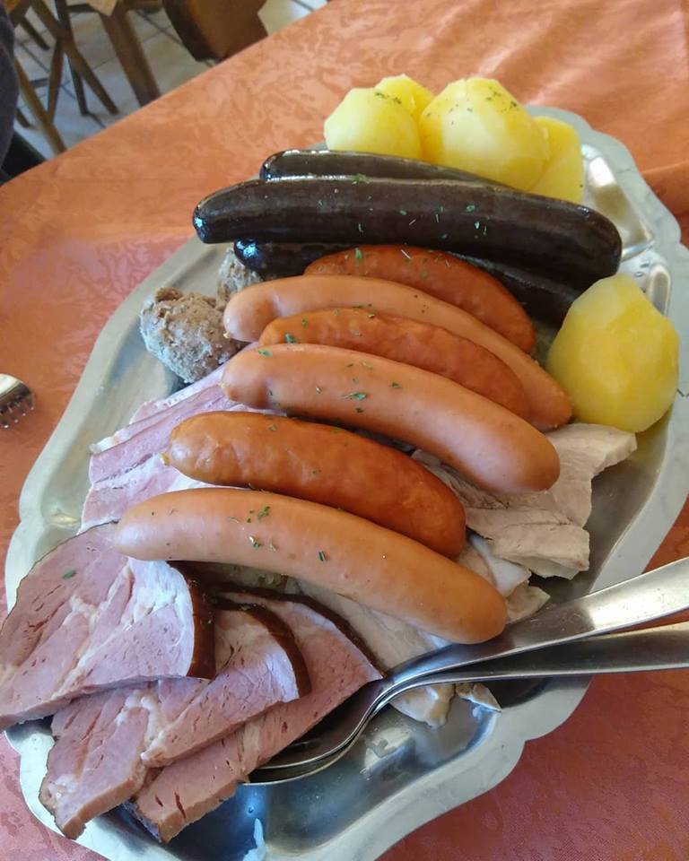Restaurant A La Gare Chez Joel