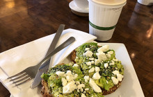 Respite Cappuccino Court餐厅图片