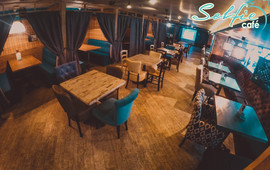 Selfie Lounge Cafe
