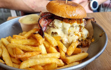 Stars and Stripes Grill & Sportsbar餐厅图片