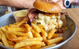 Stars and Stripes Grill & Sportsbar
