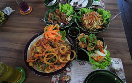 Moommai Restaurant
