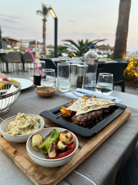 Green Beach Restaurant