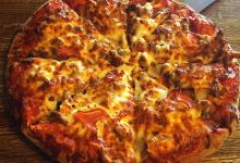 Sven and Ole's Pizza美食图片