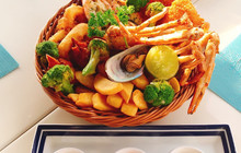 Bamboo beach, bar and kitchen餐厅图片