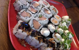 Mahaki Sushi Lounge