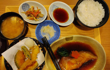 Yumean Higashi Mobara餐厅图片