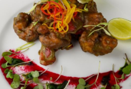 Terrace Restaurant at Maru Maru美食图片