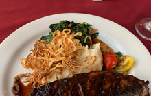 Whaling Station Steakhouse餐厅图片