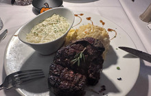 Ron Lahody Trust Your Butcher Steakhouse餐厅图片