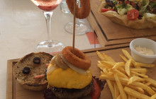 Nur Beach Bar & Restaurant餐厅图片