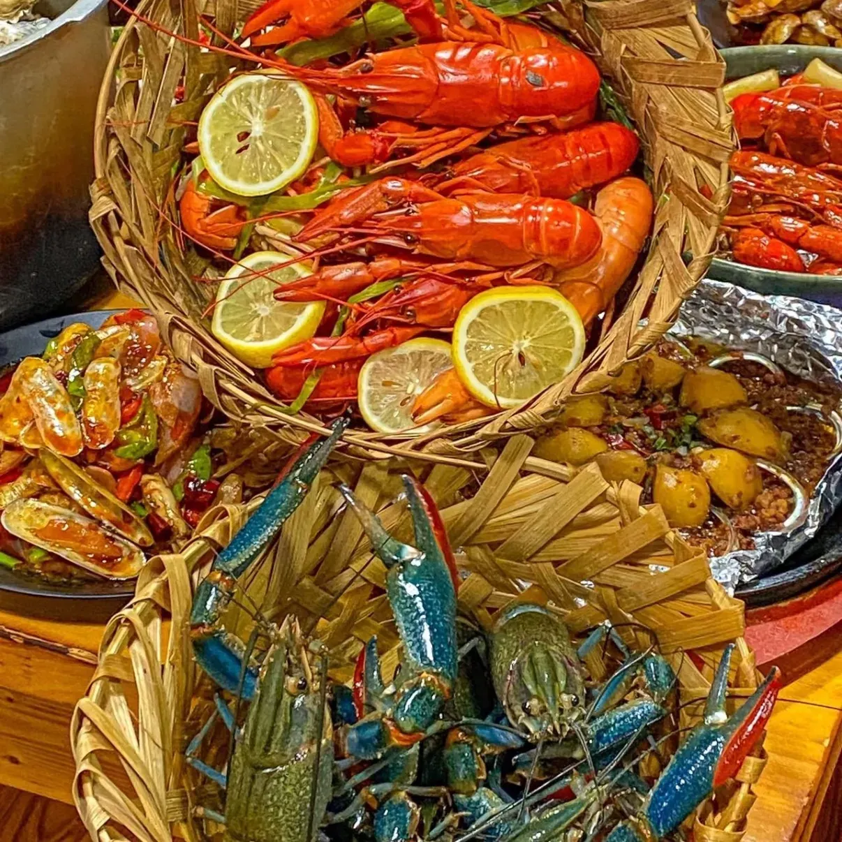 稻田龙虾·金牌油焖大虾·小龙虾·特色湖北菜(大朗店)