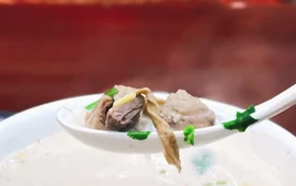 赵家羊肉汤(人民路店)