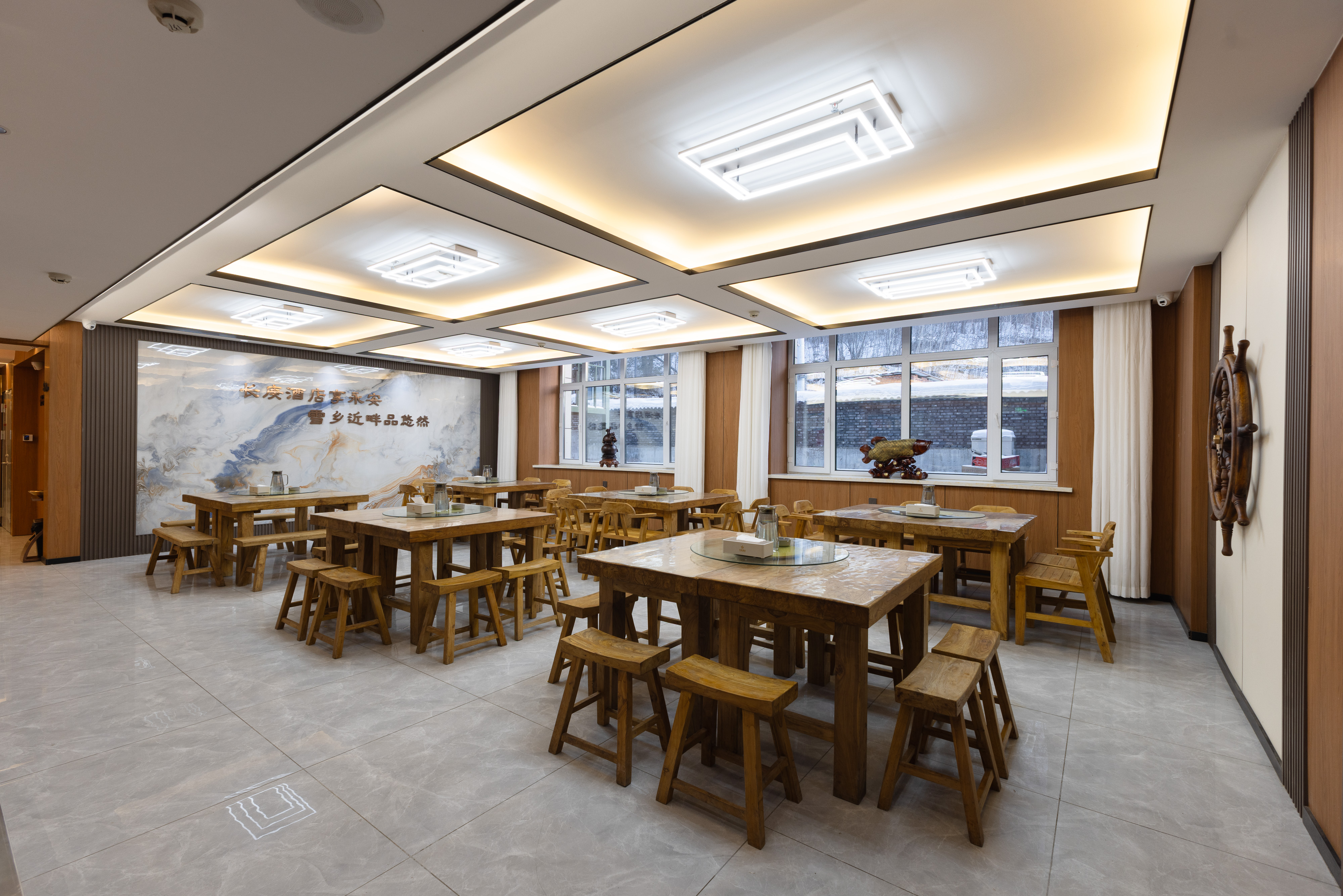 长庚酒店(雪乡景区)·汇枫楼东北菜铁锅炖餐厅图片