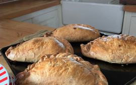 Aunty May's Pasty Company