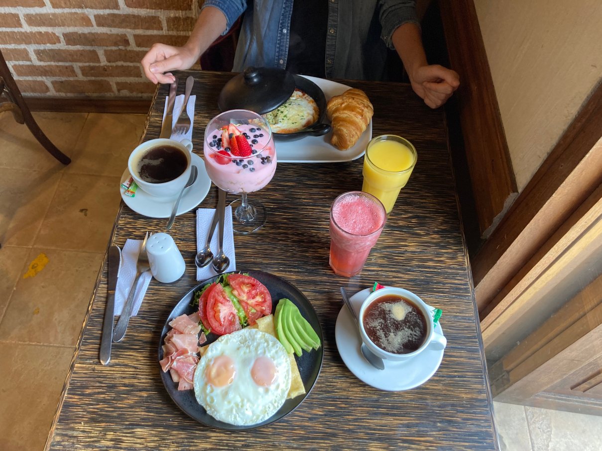 La Catedral Café