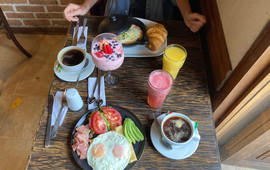 La Catedral Café