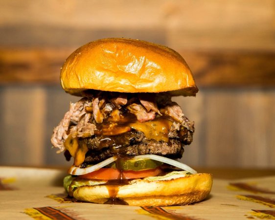 Willie Jewell's Old School Bar-B-Q