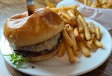 The Trailhead Bar And Grill美食图片