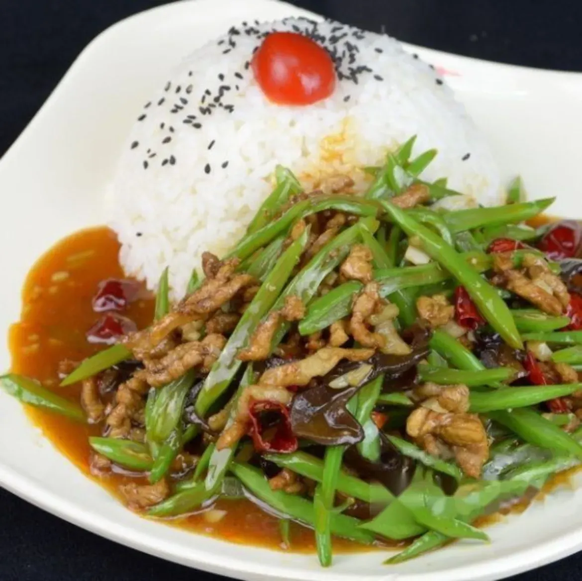 卡斯达风情藏餐美食图片