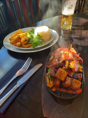 Shoal hill tavern