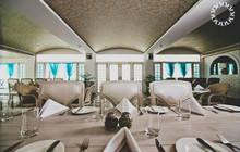 Virgin Courtyard餐厅图片