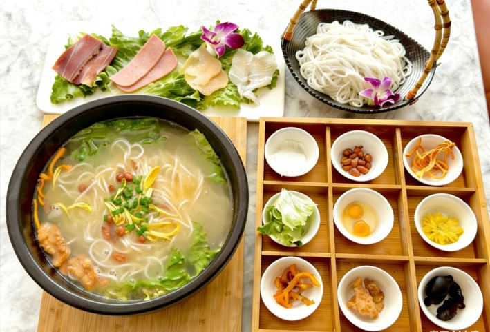 梦景·旺角酒店(昆明滇池海埂公园店)·餐厅